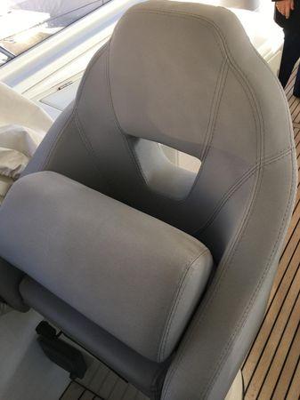 slider 40 Beneteau Monte Carlo 42 HT